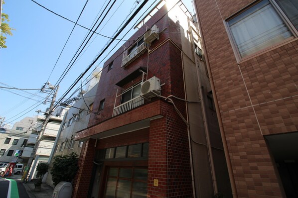 エクセル渋谷本町の物件外観写真